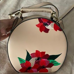 Cartera ZARA